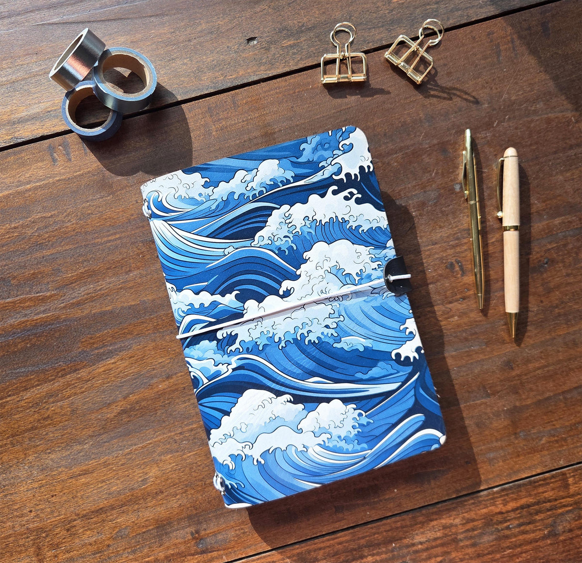 Great Waves Japan leather traveler's notebook cover
