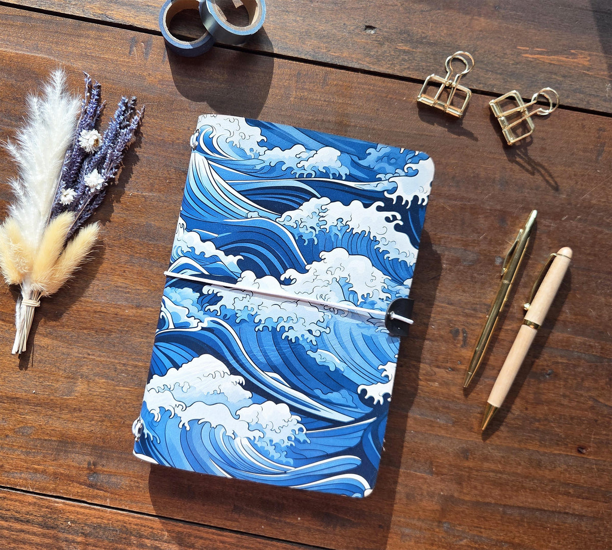 Great Waves Japan leather traveler's notebook cover