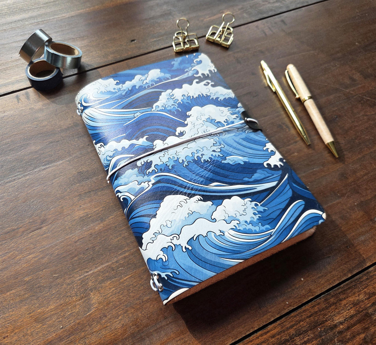 Great Waves Japan leather traveler's notebook cover