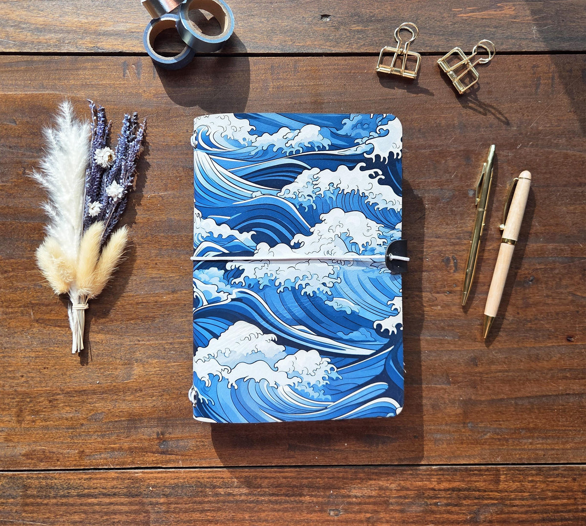 Great Waves Japan leather traveler's notebook cover