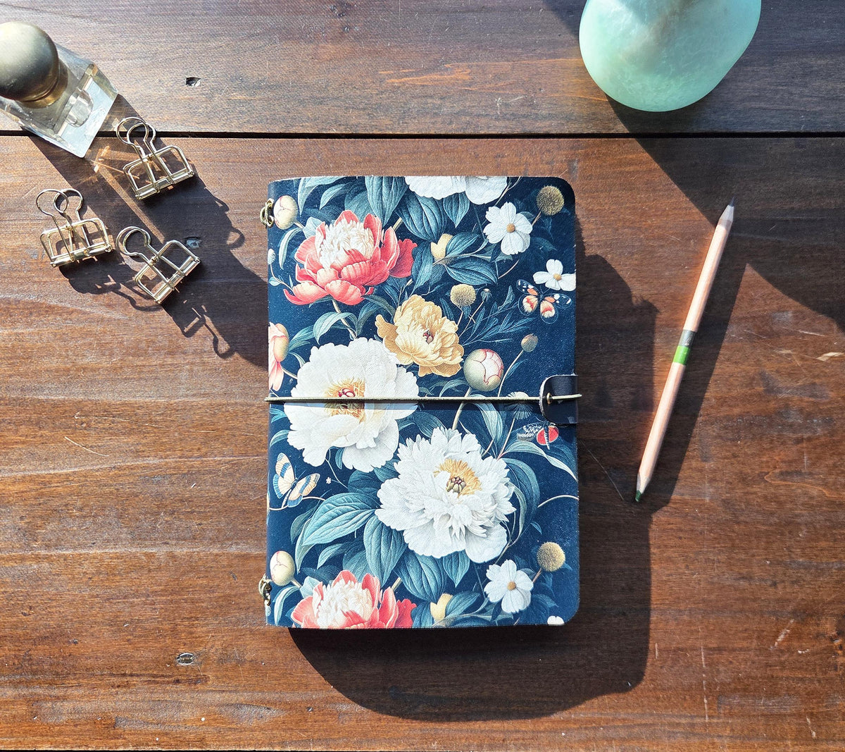 Midnight Romantic Garden leather traveler's notebook cover – photo 14
