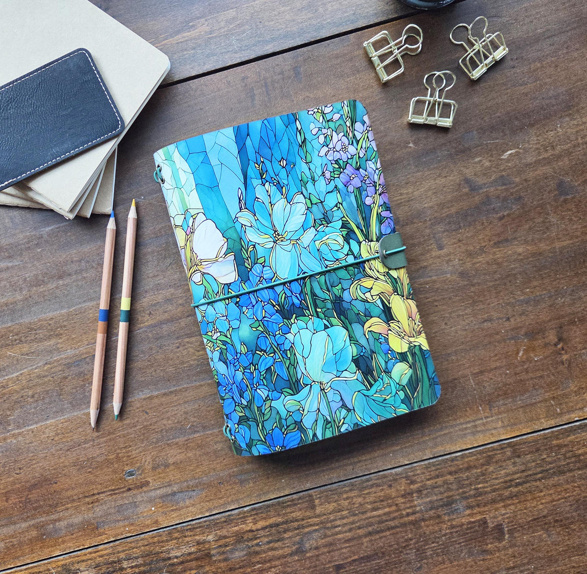 Stained Glass Spring Garden leather traveler's notebook cover – photo 14