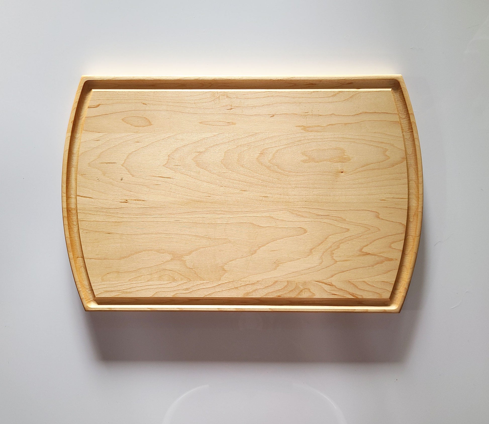 Maple 10.5 x 16 with juice groove